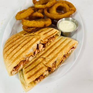 Patriots Chicken Gourmet Pita