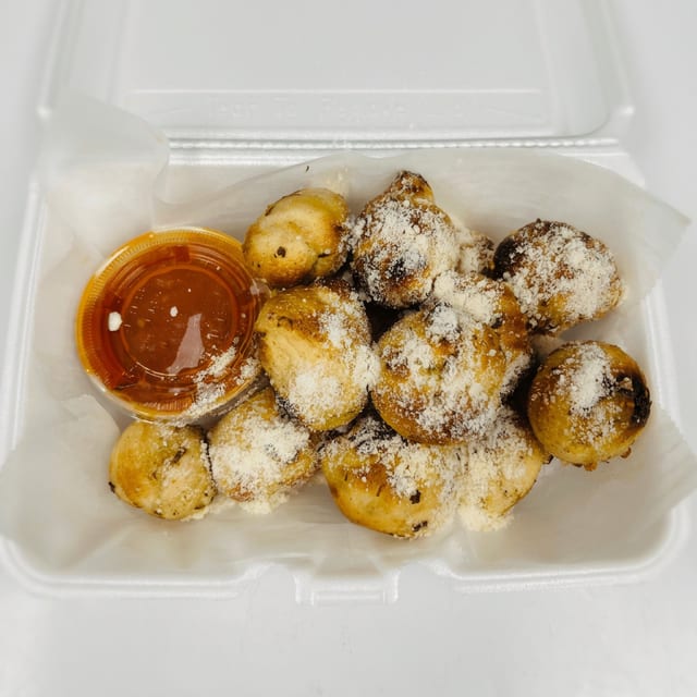 Garlic Knots.