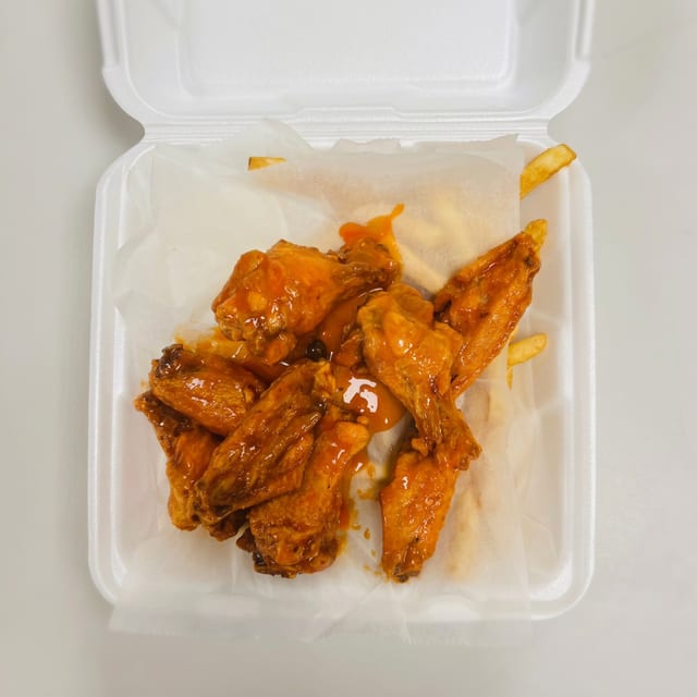 Buffalo Wings Dinner.